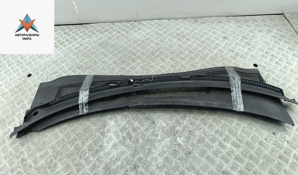 дождевик Audi A6 4B/C5 1998, 2.4 л., бензин, АКПП, серый, седан - фото №1