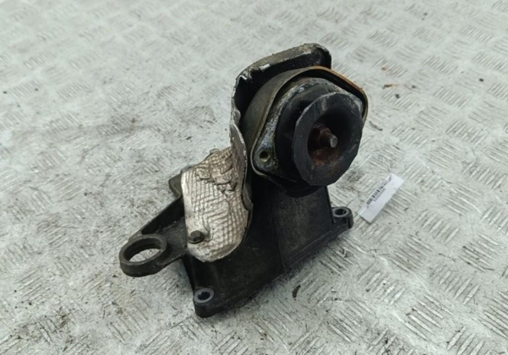 кронштейн КПП Audi A6 C5 1998, 1.9 л., дизель, МКПП, чёрный, седан