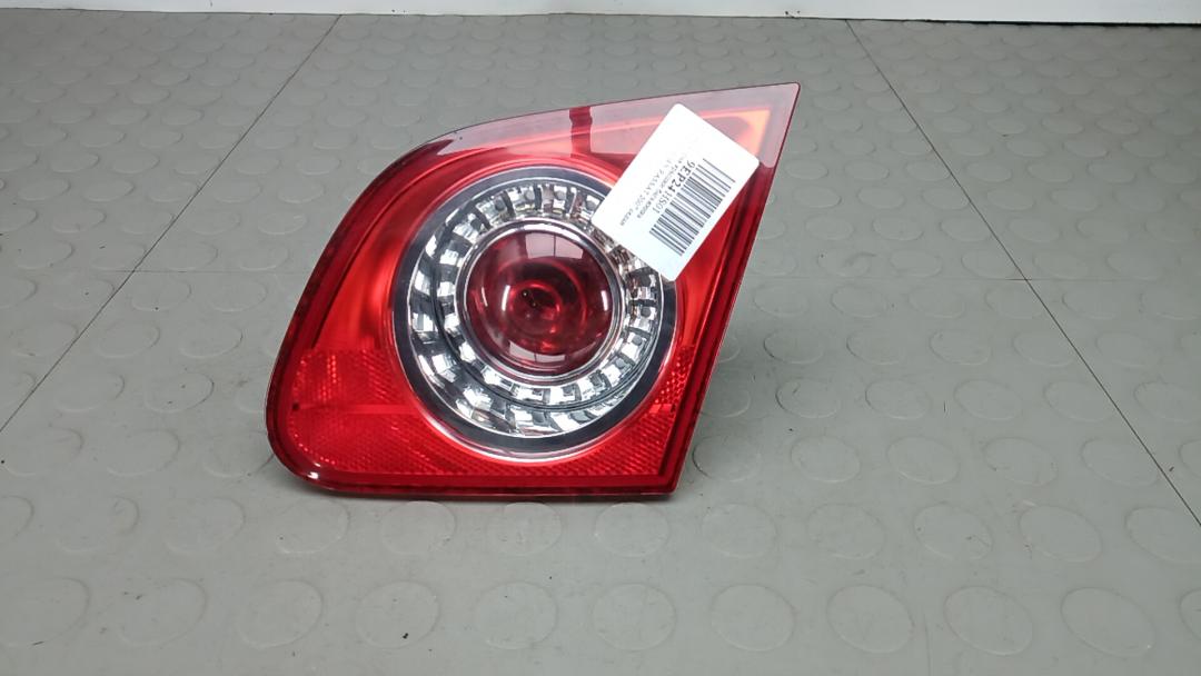 фонарь крышки багажника правый Volkswagen Passat B6 2007, 2.0 л., TDi, дизель, МКПП, седан, 3C5945094F - фото №1