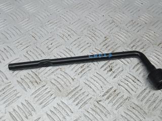 ключ колесный (балонный) Kia Ceed 1 поколение [рестайлинг] 2010, 1.6 л., дизель, МКПП, хетчбэк 5 дв.