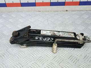 домкрат Mercedes-Benz C-Класс W203/S203/CL203 [рестайлинг] 2004, 2.2 л., D C220 CDI, дизель, АКПП, седан