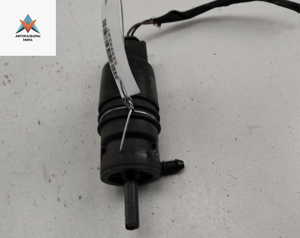 насос (моторчик) омывателя стекла Mercedes-Benz S-Класс W221 2006, чёрный, седан, 2218690121 - фото №1