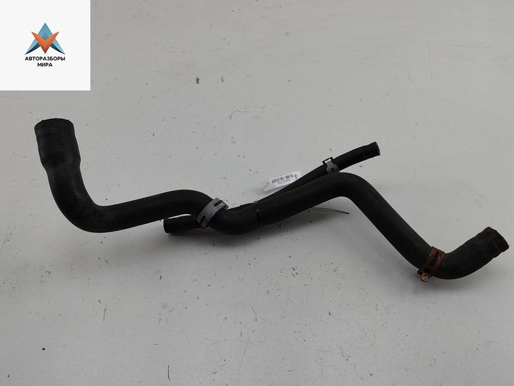 патрубок радиатора Mercedes-Benz S-Класс W220 1999, 3.2 л., бензин, 2205011882 - фото №1