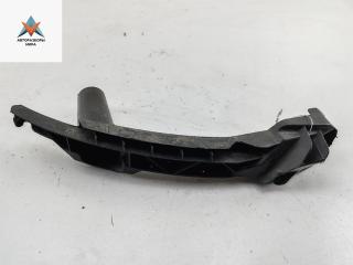 кронштейн переднего бампера Volkswagen Golf 5 поколение 2004, 1.4 л., бензин, МКПП, чёрный, хетчбэк 3 дв., 1K0807890A