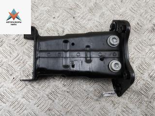 кронштейн переднего бампера Mercedes-Benz S-Класс W221 2006, 4.7 л., бензин, АКПП, чёрный, седан