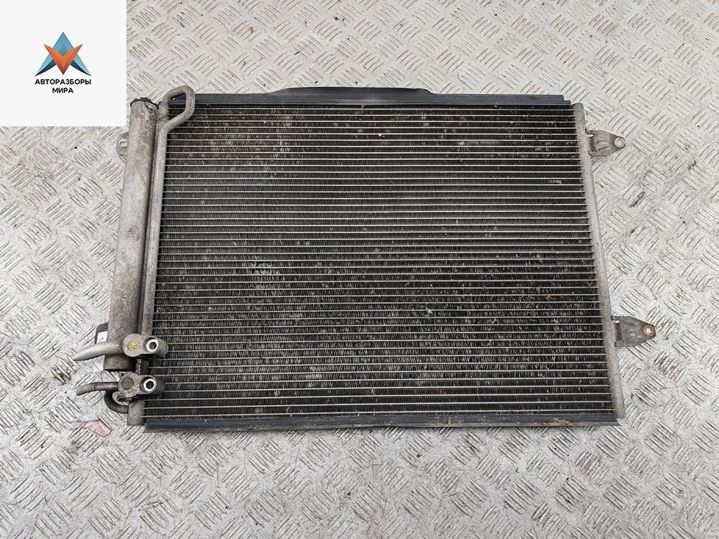 радиатор кондиционера Volkswagen Passat B6 2006, 2.0 л., дизель, МКПП, серый, универсал - фото №1