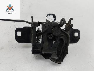 замок капота Volkswagen Golf 4 поколение 2001, 1.4 л., бензин, МКПП, синий, хетчбэк 5 дв., 1J0823509