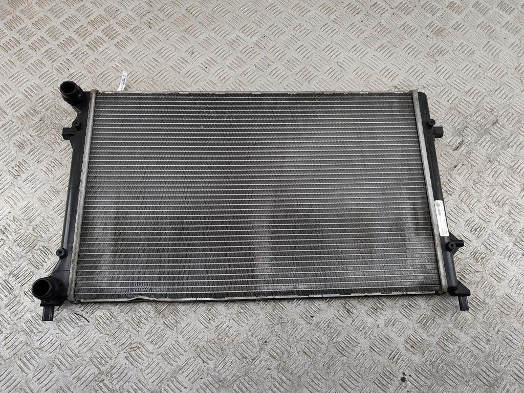 радиатор охлаждения Skoda Octavia mk2 (A5 1Z) 2005, 1.6 л., бензин, МКПП, чёрный, универсал, 99001213