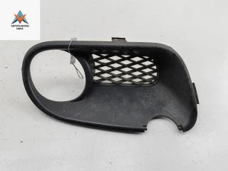 рамка фары противотуманной левой Volkswagen Touareg 1 поколение 2004, 5.0 л., дизель, АКПП, чёрный, внедорожник 5 дв., 7L6853653A