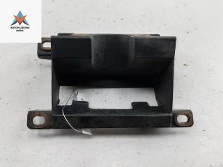 кронштейн (крепление) Volkswagen Touareg 1 поколение 2004, 5.0 л., дизель, АКПП, чёрный, внедорожник 5 дв.