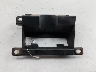 кронштейн (крепление) Volkswagen Touareg 2004, 5.0 л., дизель, АКПП, чёрный, внедорожник 5 дв.