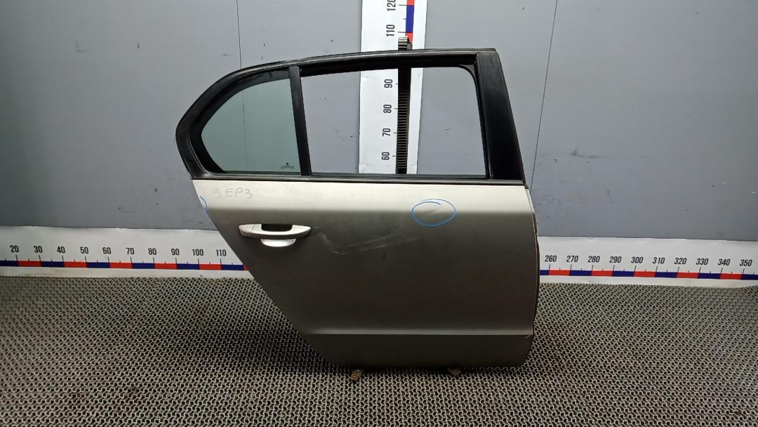 дверь задняя правая Skoda Superb 3 поколение 2015, 1.6 л., дизель, МКПП, хетчбэк 5 дв., 3T5833056 - фото №1