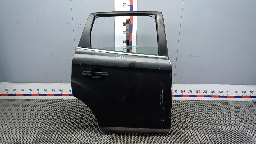 дверь задняя правая Ford Kuga 1 поколение 2011, 2.0 л., TDCi 4x4, дизель, МКПП, внедорожник 5 дв. - фото №1