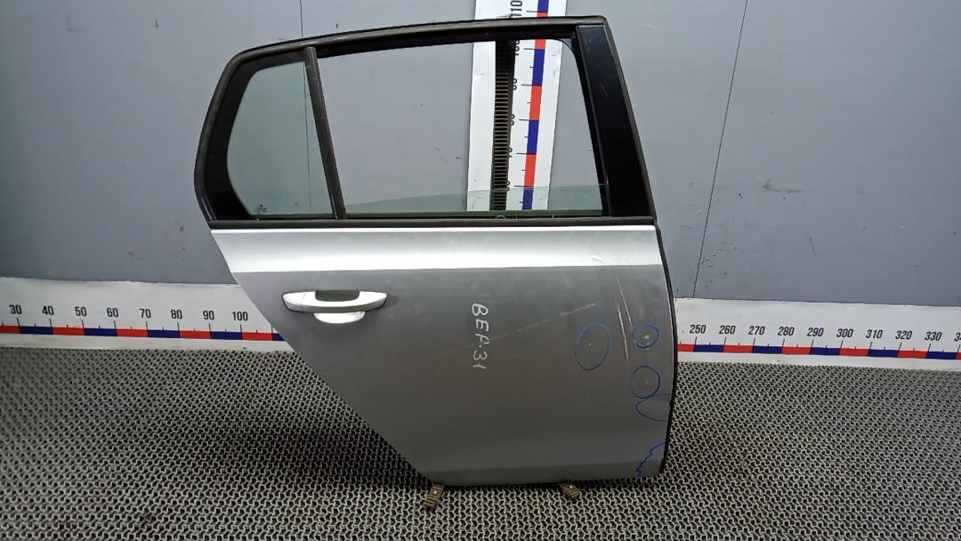 дверь задняя правая Volkswagen Golf 6 поколение 2009, 2.0 л., дизель, МКПП, хетчбэк 5 дв., 5K6833056K - фото №1