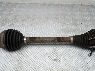 полуось передняя левая (приводной вал, ШРУС) Volkswagen Golf 7 поколение 2013, 1.6 л., дизель, МКПП, хетчбэк 5 дв.