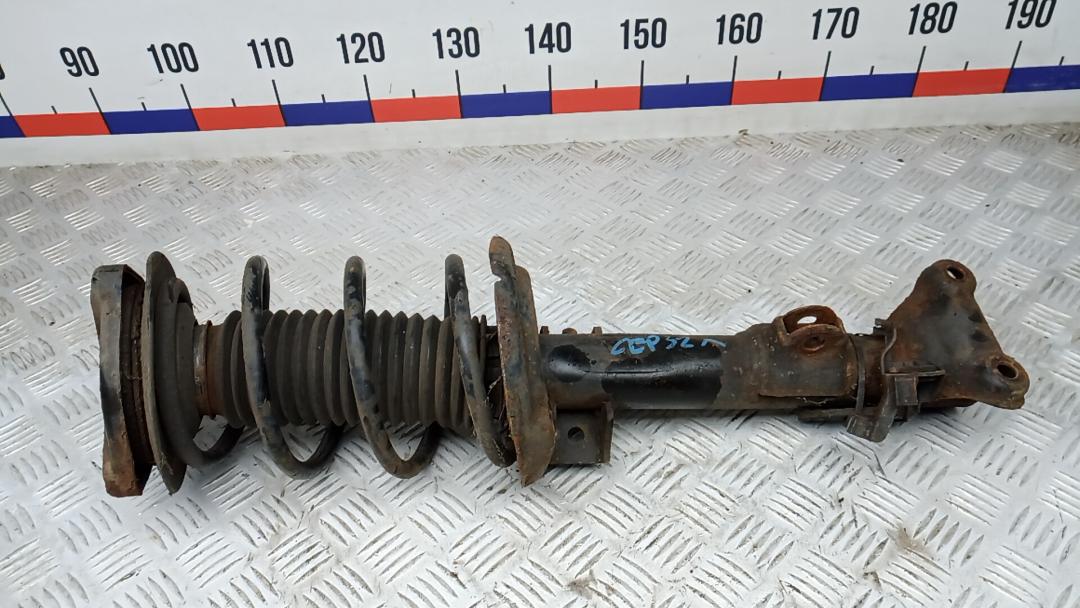 Стойка Mercedes-Benz C-Класс W204/S204 2008, 2.2 л., дизель, АКПП, седан - фото №1