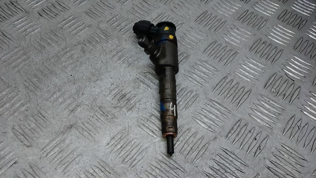 форсунка Peugeot 308 T9 2014, 1.6 л., дизель, МКПП, хетчбэк 5 дв., 0445110566 - фото №1