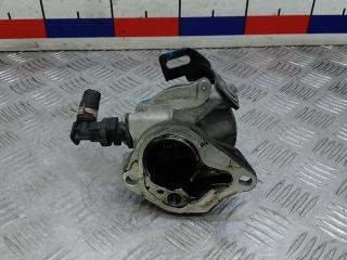 насос вакуумный Nissan Qashqai 1 поколение [рестайлинг] 2012, 1.5 л., дизель, МКПП, внедорожник 5 дв., 8201005306C