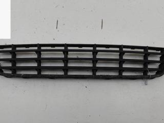 заглушка (решетка) в бампер Audi A3 8P 2003, 1.6 л., бензин, МКПП, серый, хетчбэк 3 дв., 8P3807647