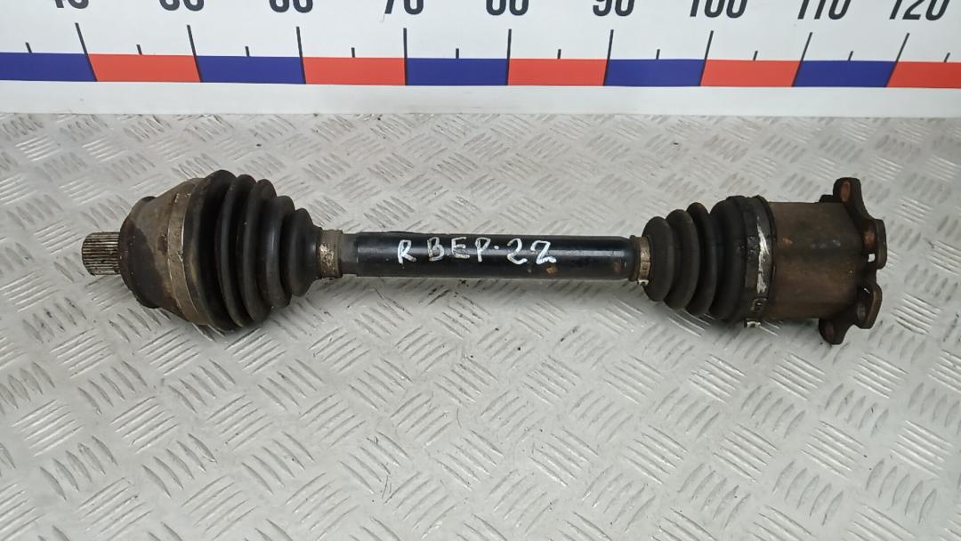 полуось передняя правая (приводной вал, ШРУС) Audi A6 4F/C6 2006, 3.0 л., дизель, АКПП, универсал, 4F0407272J, 4F0407452 - фото №1