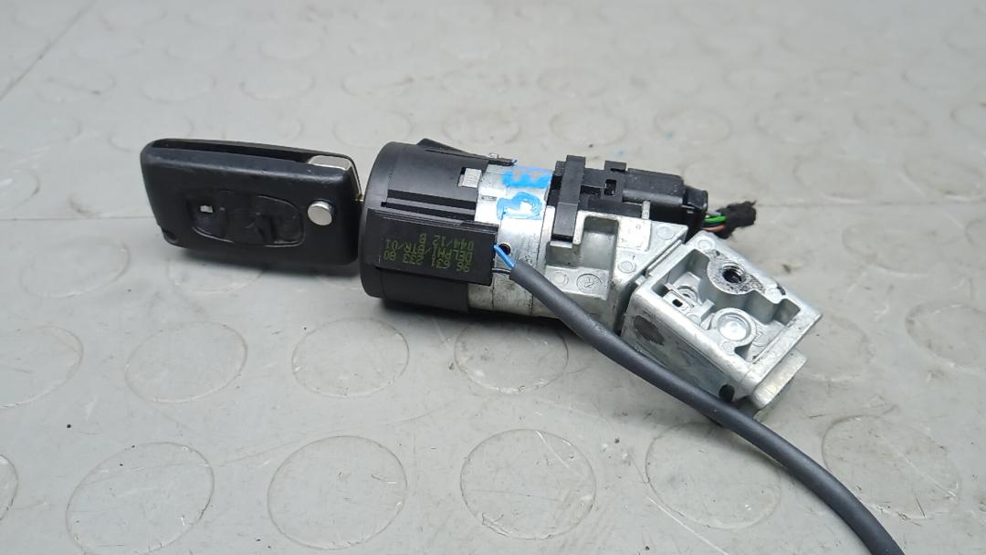 замок зажигания Citroen C4 Grand Picasso 1 поколение 2011, 1.6 л., HDi 8V, дизель, МКПП, минивэн - фото №1