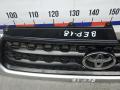решетка радиатора Toyota RAV4 2 поколение (XA20) 2000, 2.0 л., бензин, МКПП, внедорожник 5 дв. - фото №3