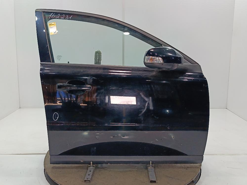 дверь передняя правая Volvo V70 2010, цвет