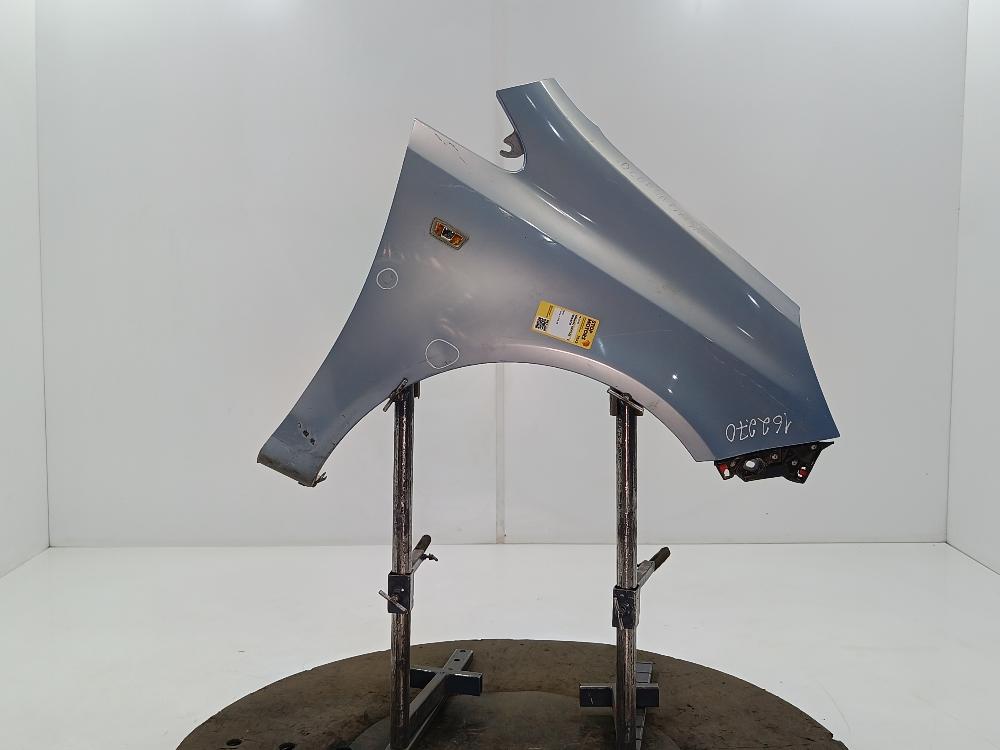 крыло переднее правое Opel Corsa D 2008, цвет - фото №1