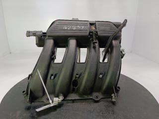 коллектор впускной Renault Megane 1 поколение [рестайлинг] 2001, цвет