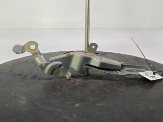 петля капота правая Peugeot 2008 1 поколение [рестайлинг] 2022, цвет, 9839901380