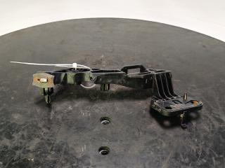 кронштейн (крепление) Peugeot 2008 1 поколение [рестайлинг] 2022, цвет, 9826001780