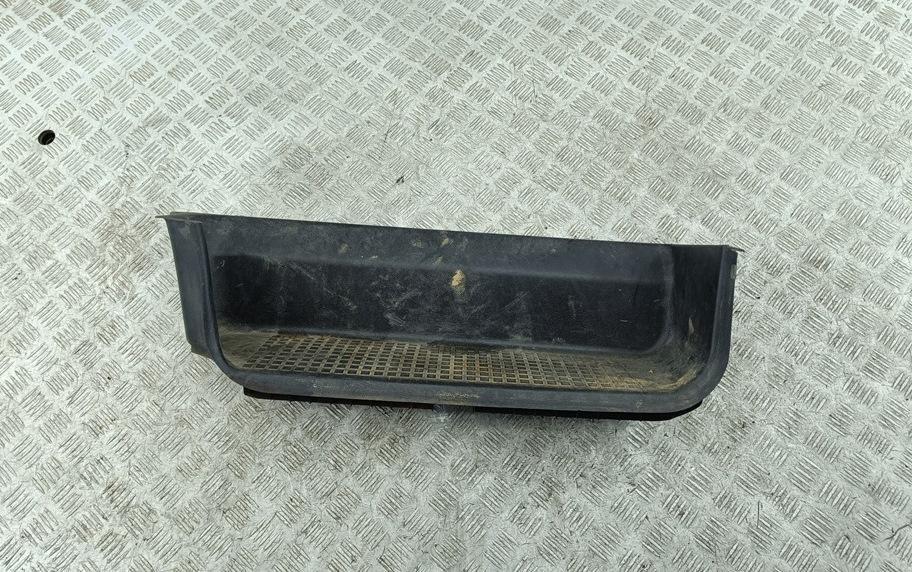 Накладка на порог внутренняя (салона) Volkswagen Transporter T4 1994, 2.4 л., дизель, МКПП, серый, микроавтобус, 705863735A