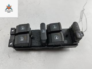 блок управления стеклоподъемниками Volkswagen Passat B5 1997, 1.6 л., бензин, МКПП, зелёный, седан