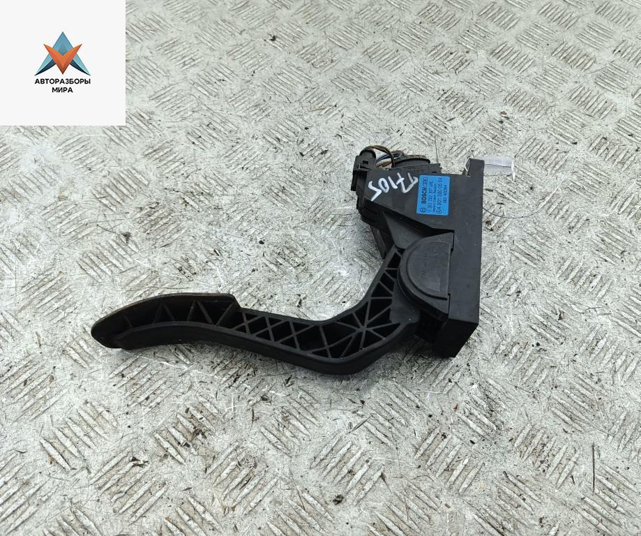 педаль Mercedes-Benz Sprinter W901-W905 2002, 2.2 л., дизель, робот, белый, микроавтобус, A9013000504 - фото №1