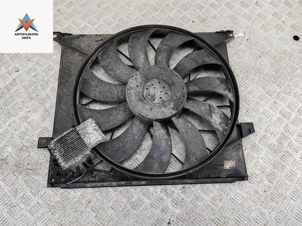 вентилятор радиатора Mercedes-Benz M-Class ML W163 2002, 2.7 л., дизель, АКПП, серый, внедорожник 5 дв., 885001021 - фото №1