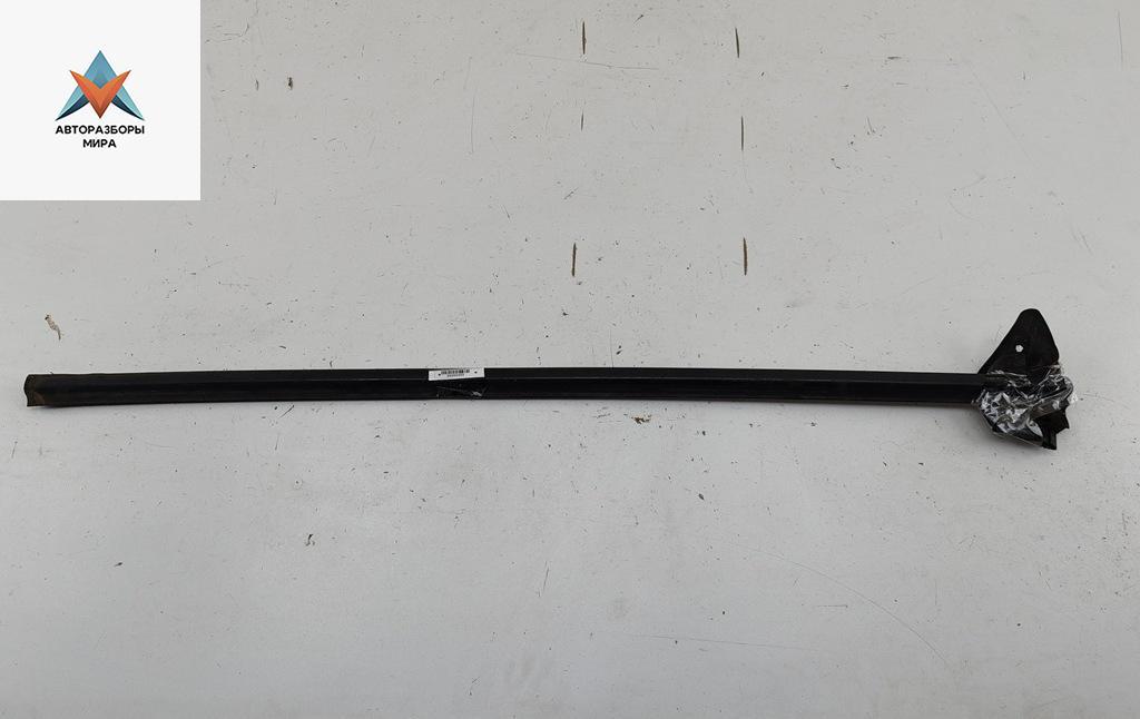 Молдинг стекла двери наружный Opel Astra G 2002, 2.2 л., бензин, МКПП, серый, кабриолет - фото №1