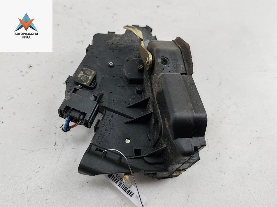 замок двери задней левой BMW 3 серия E46 2000, 2.0 л., бензин, АКПП, чёрный, седан, 8196033 - фото №1