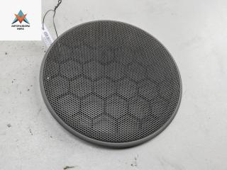 Сетка (решетка) динамика Volkswagen Passat B5 1997, 1.6 л., бензин, МКПП, зелёный, седан, 3B0868149