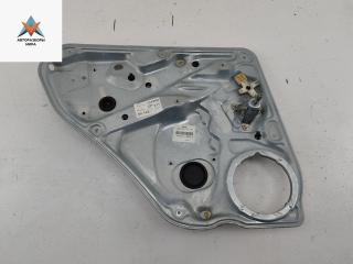 стеклоподъемник задний левый Volkswagen Passat B5 1999, 1.6 л., бензин, МКПП, синий, универсал, 3B9839751