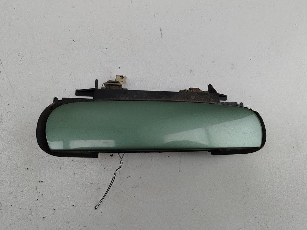 ручка наружная задняя правая Audi A6 C5 2002, 2.4 л., бензин, АКПП, зелёный, седан, 4B0839885