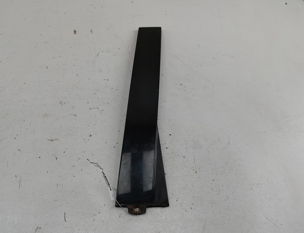 накладка двери (крышки) багажника Volkswagen Passat B5 1998, 1.8 л., бензин, МКПП, синий, универсал, 3B9839904 - фото №1