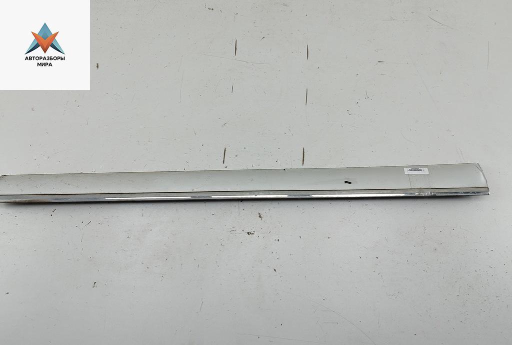 молдинг двери передней правой Audi A6 4F/C6 2004, 2.4 л., бензин, АКПП, серый, седан, 4F0853960 - фото №1