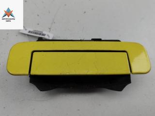 ручка наружная задняя правая Audi A4 B5 [рестайлинг] 1998, 1.8 л., бензин, МКПП, жёлтый, универсал, 4A0839206