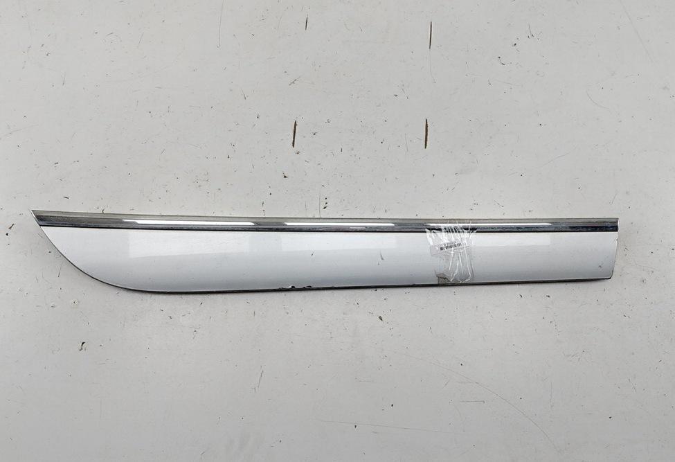 молдинг двери задней правой Audi A6 C6 2004, 2.4 л., бензин, АКПП, серый, седан