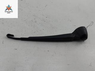 Щеткодержатель (поводок стеклоочистителя) задний Audi A6 4B/C5 [рестайлинг] 2003, 2.5 л., дизель, АКПП, чёрный, универсал, 8D9955407A