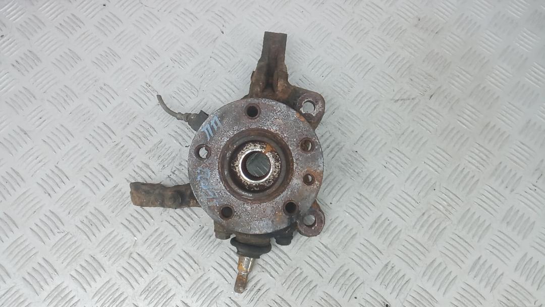 ступица передняя правая Volkswagen Transporter T5 2006, 2.5 л., дизель, МКПП, микроавтобус - фото №1