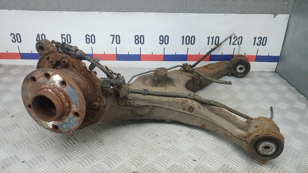 ступица задняя правая Volkswagen Transporter T5 2006, 2.5 л., дизель, МКПП, микроавтобус - фото №1