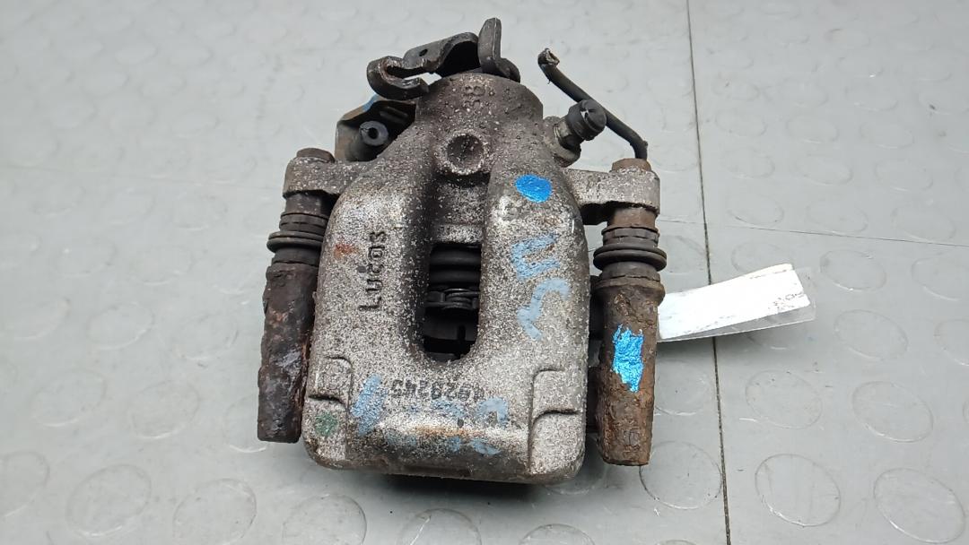 суппорт задний правый Citroen C4 1 поколение 2007, 1.6 л., дизель, МКПП, хетчбэк 5 дв. - фото №1