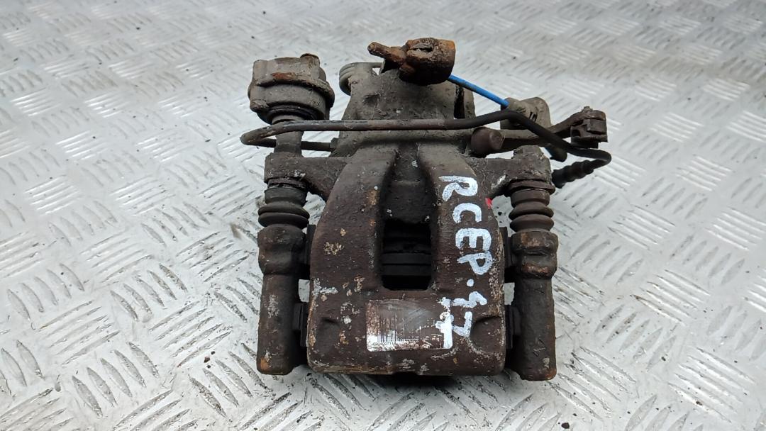 суппорт задний правый Citroen C4 Grand Picasso 1 поколение 2011, 1.6 л., HDi 8V, дизель, МКПП, минивэн - фото №1