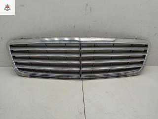 решетка радиатора Mercedes-Benz C-Класс W203/S203/CL203 2000, серый, седан, 2028800183